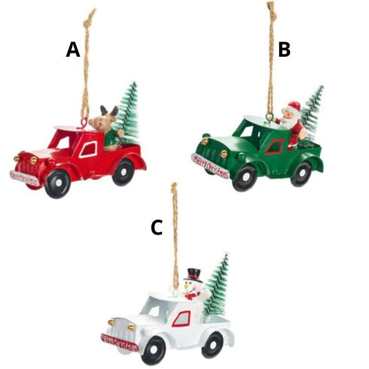 Carro com pinheiro de natal